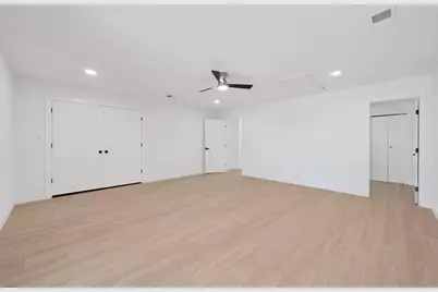 1017 Cripple Creek Drive, Austin, TX 78758 - Photo 21