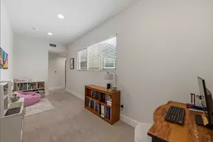 1405 Camelot Cir, Austin, TX 78745 - Photo 27