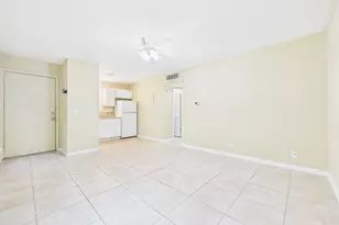 1000 W 26th St, Austin, TX 78705 - Photo 1