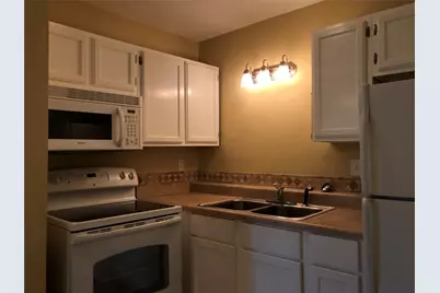 1000 W 26th Street #106, Austin, TX 78705 - Photo 7