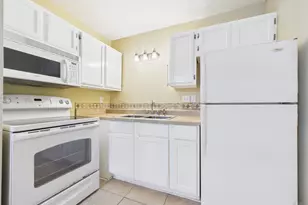 1000 W 26th St, Austin, TX 78705 - Photo 3