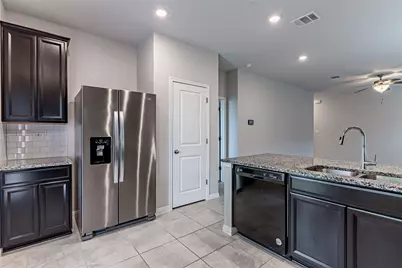 113 Mountain Valley Street, Georgetown, TX 78628 - Photo 11