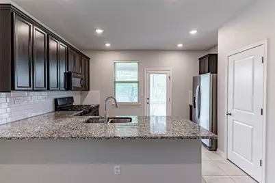 113 Mountain Valley Street, Georgetown, TX 78628 - Photo 9