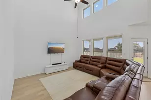 105 Plainsman Ln, Georgetown, TX 78633 - Photo 7