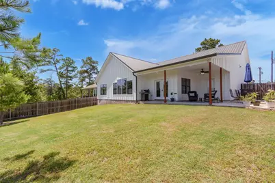 329 Kaanapali Lane, Bastrop, TX 78602 - Photo 33