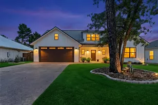 329 Kaanapali Ln, Bastrop, TX 78602 - Photo 1
