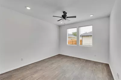 304 Azua Path, Bastrop, TX 78602 - Photo 7