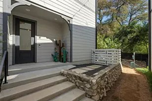 3809 Valley View Rd, Austin, TX 78704 - Photo 3