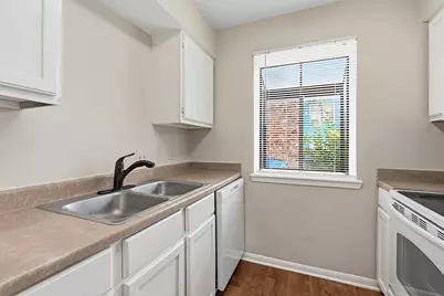 8811 Schick Road, Austin, TX 78729 - Photo 13