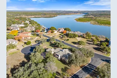 26801 Founders Place, Spicewood, TX 78669 - Photo 37