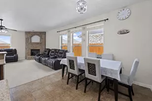 117 Emory Fields Dr, Hutto, TX 78634 - Photo 13