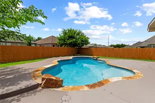 117 Emory Fields Dr, Hutto, TX 78634 - Photo 5