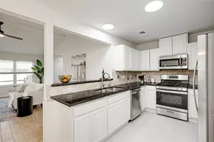 12706 Heinemann Dr, Austin, TX 78727 - Photo 17