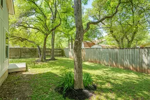 12706 Heinemann Dr, Austin, TX 78727 - Photo 29