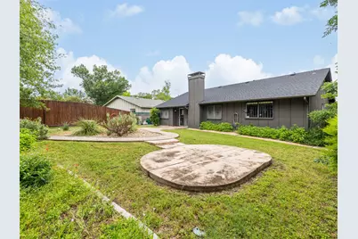 7001 Watchwood Drive, Austin, TX 78745 - Photo 19