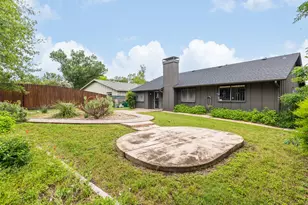 7001 Watchwood Dr, Austin, TX 78745 - Photo 19
