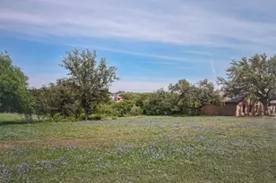 26006 Masters Pkwy, Spicewood, TX 78669 - Photo 1