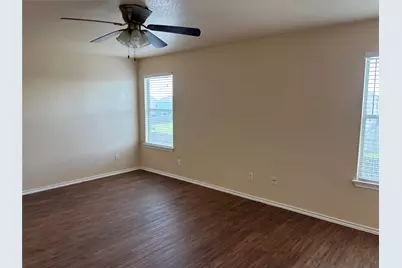 12840 Saint Mary Drive, Manor, TX 78653 - Photo 11
