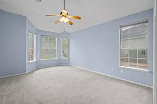 8605 Axis Dr, Austin, TX 78749 - Photo 17