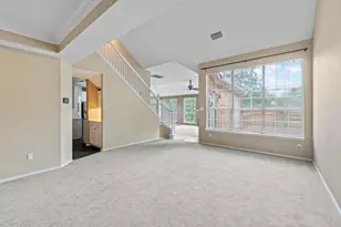 8605 Axis Dr, Austin, TX 78749 - Photo 5
