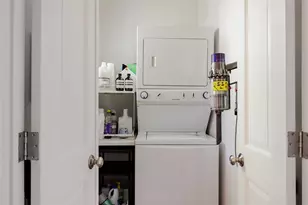 902 E 13th St, Austin, TX 78702 - Photo 11