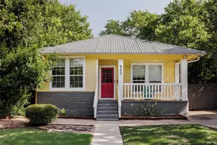 902 E 13th St, Austin, TX 78702 - Photo 1