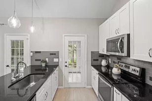 3809 Spicewood Springs Rd, Austin, TX 78759 - Photo 7