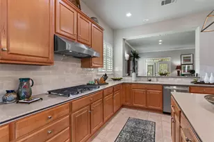 106 Belfalls Dr, Georgetown, TX 78633 - Photo 17