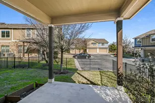 516 E Slaughter Ln, Austin, TX 78744 - Photo 27