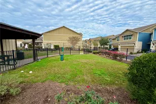 516 E Slaughter Ln, Austin, TX 78744 - Photo 33