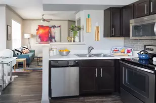 500 E Stassney Ln, Austin, TX 78745 - Photo 5