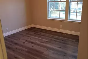 9700 Dalewood Dr, Austin, TX 78729 - Photo 7