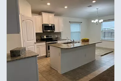 505 Ibis Falls Loop, Jarrell, TX 76537 - Photo 5