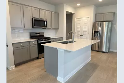 8311 Springsteen Drive #318, Austin, TX 78744 - Photo 3