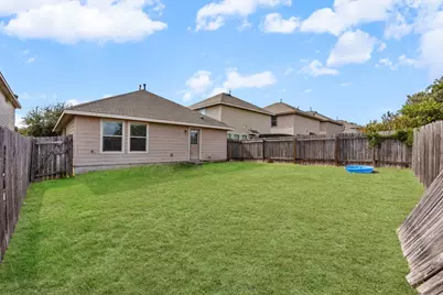 7128 Outfitter Drive, Austin, TX 78744 - Photo 17
