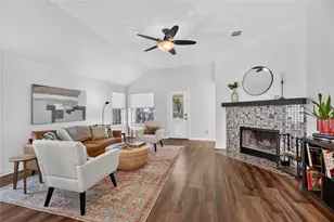 9213 Grant Forest Dr, Austin, TX 78744 - Photo 3