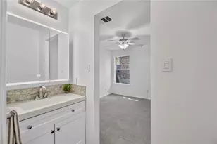 9213 Grant Forest Dr, Austin, TX 78744 - Photo 27