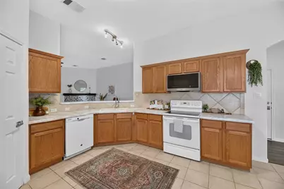 9213 Grant Forest Drive, Austin, TX 78744 - Photo 11