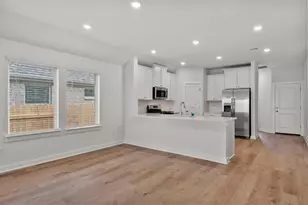 517 Bloomington Loop, Hutto, TX 78634 - Photo 17