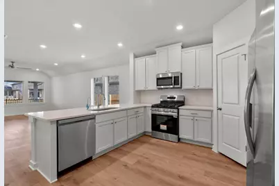 517 Bloomington Loop, Hutto, TX 78634 - Photo 15