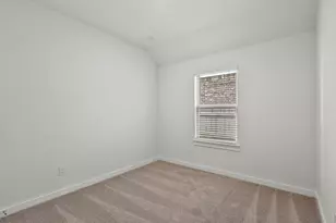 517 Bloomington Loop, Hutto, TX 78634 - Photo 9