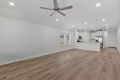 517 Bloomington Loop, Hutto, TX 78634 - Photo 7