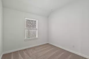 517 Bloomington Loop, Hutto, TX 78634 - Photo 11