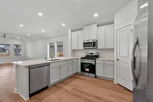 517 Bloomington Loop, Hutto, TX 78634 - Photo 19