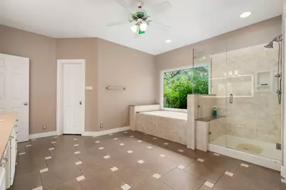 2716 Bartons Bluff Lane, Austin, TX 78746 - Photo 25