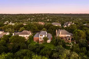2716 Bartons Bluff Ln, Austin, TX 78746 - Photo 37