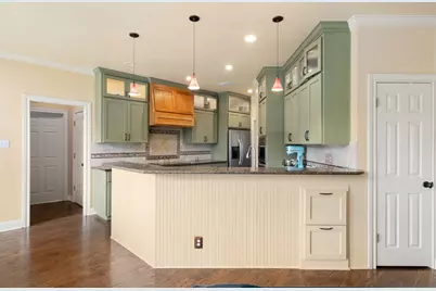2716 Bartons Bluff Lane, Austin, TX 78746 - Photo 9