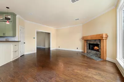 2716 Bartons Bluff Lane, Austin, TX 78746 - Photo 7