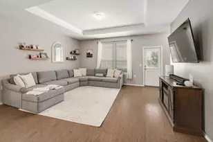 11912 Reindeer Dr, Austin, TX 78754 - Photo 3