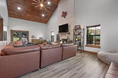 407 Windmill Road, Burnet, TX 78611 - Photo 9